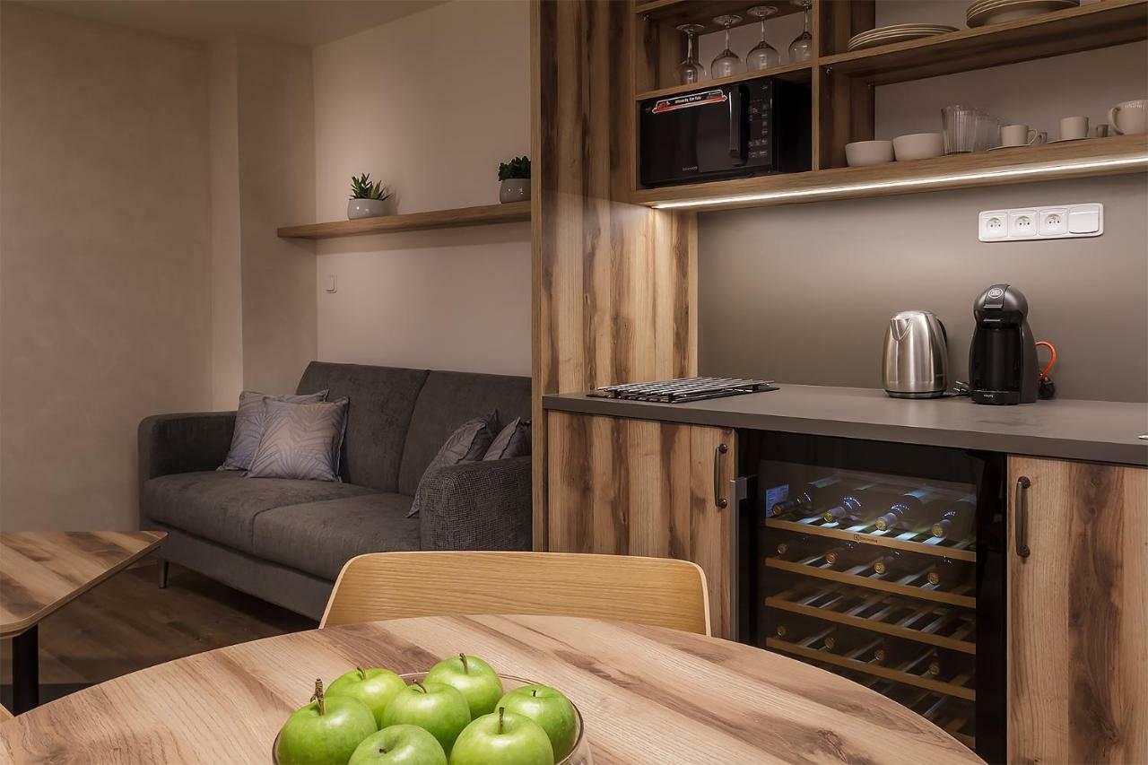 Hnizdo Apartment Mikulov Bagian luar foto