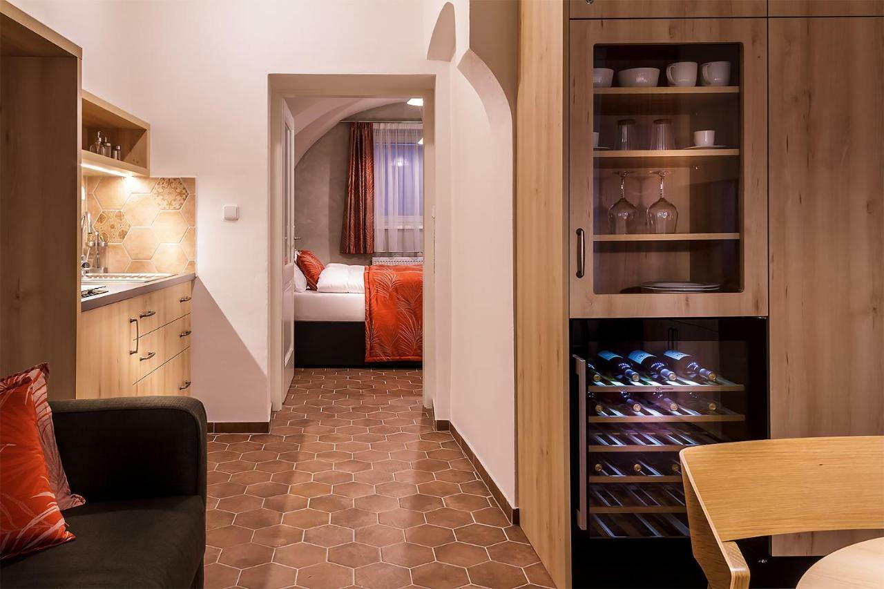 Hnizdo Apartment Mikulov Bagian luar foto